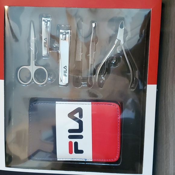 Other - FILA BRAND GROOMING SET